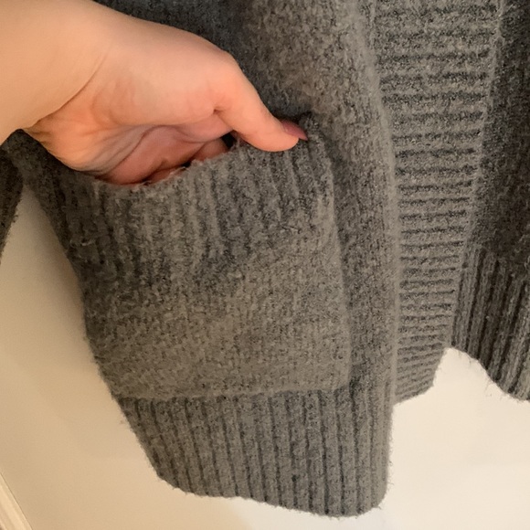 Gray Zara Knit Oversized Cardigan Size M - Picture 2 of 6